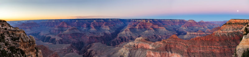 Panoramic photo of sunset at the Grand Canyon from Mather Point